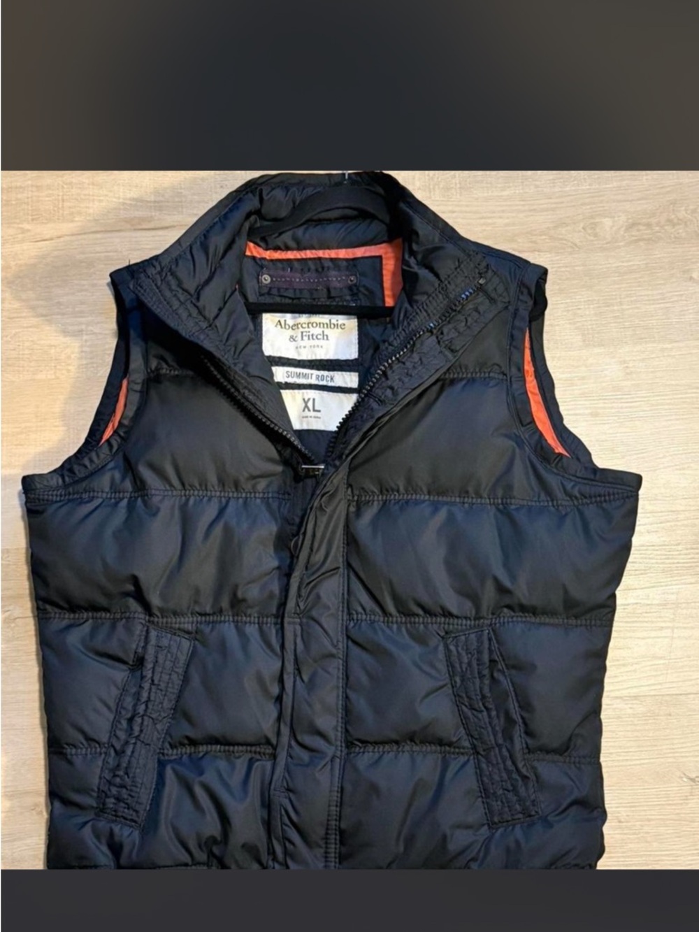 Abercrombie & Fitch Men’s Black Quilted Puffer Vest with Orange Accents